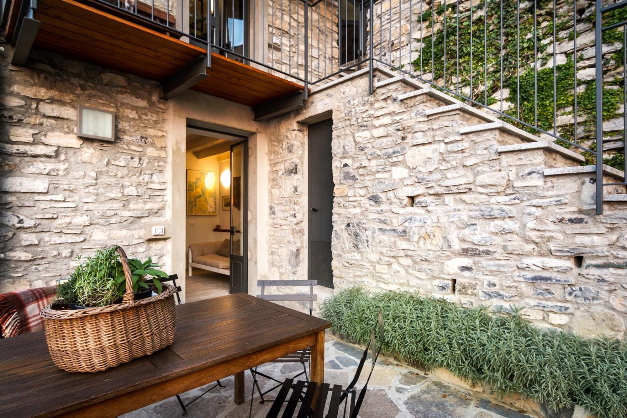 Le Casette Apartments - Bymyhomeincomo Blevio Zewnętrze zdjęcie